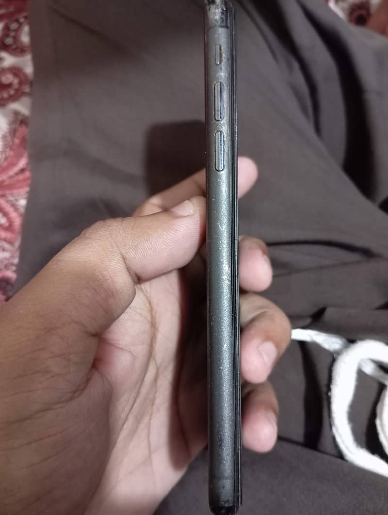Apple iPhone X 2