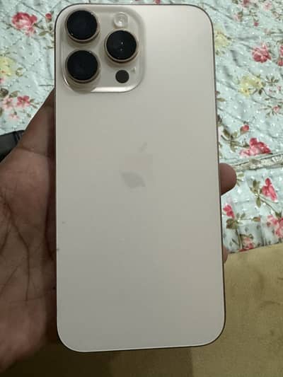 Apple iPhone 16 Pro Max
