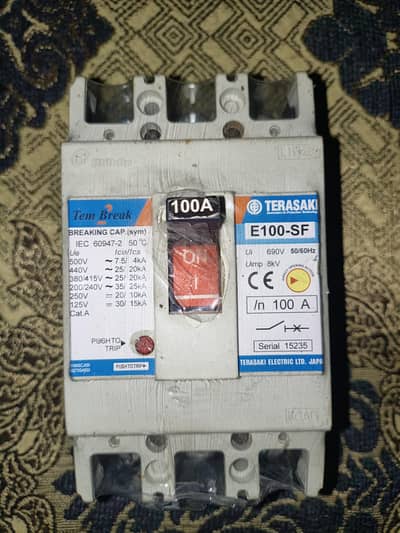 Breaker 100A 3 Pole Terasaku