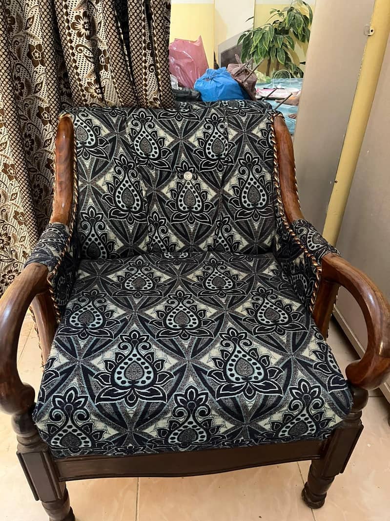 Sofa set 0
