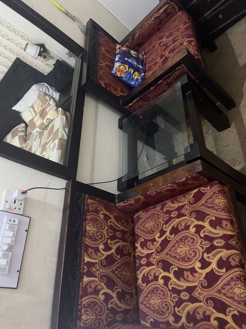 2 sofas with coffee table 1