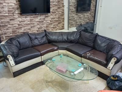 Spacious L-Shape Corner Sofa Set / Sectional Sofa