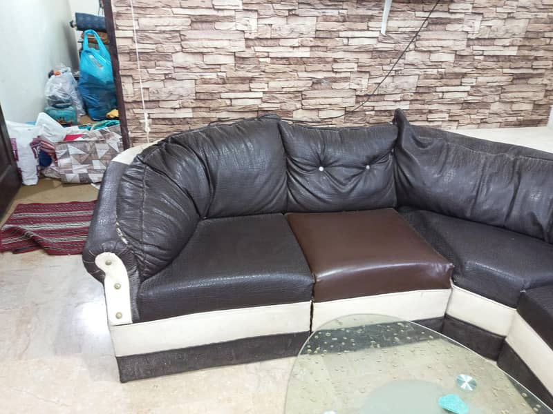 Spacious L-Shape Corner Sofa Set / Sectional Sofa 1