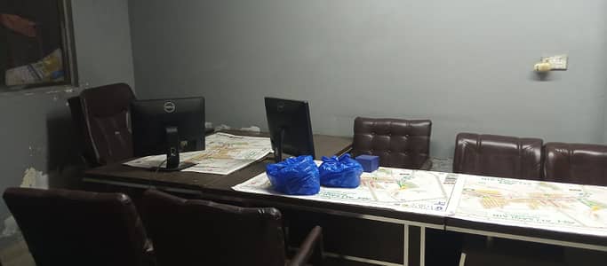 800 sqft 2nd floor furnished flat for rent in johar town phase 2