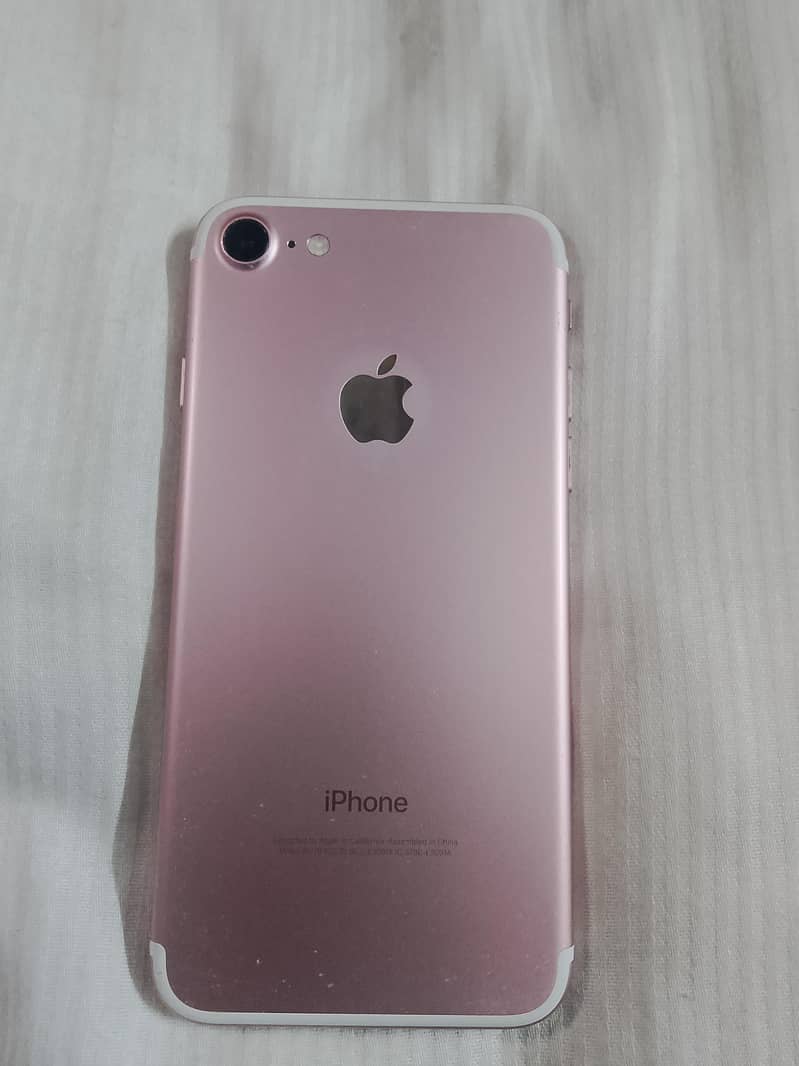 Apple iPhone 7 0