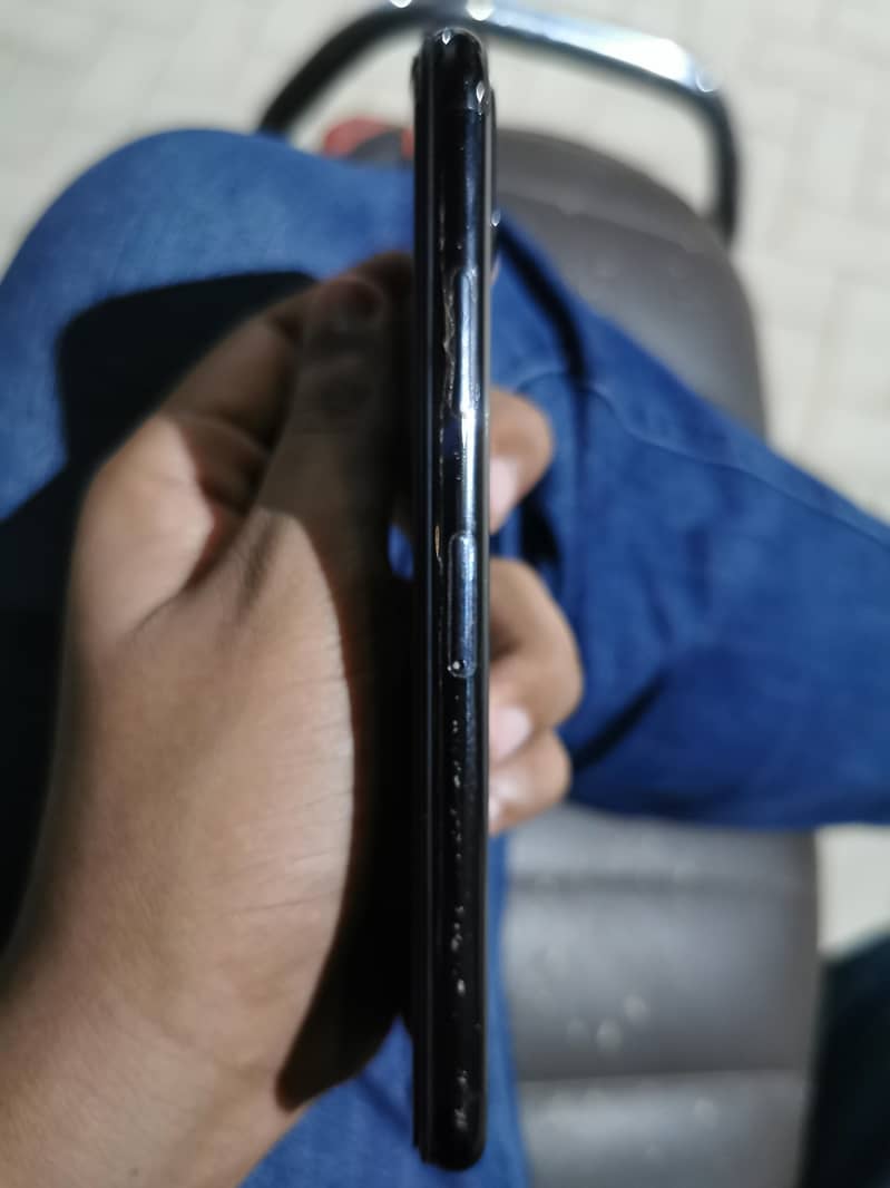 Apple iPhone X 6