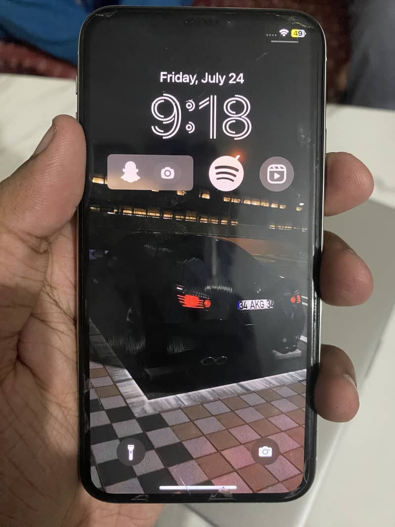 Apple iPhone X 10