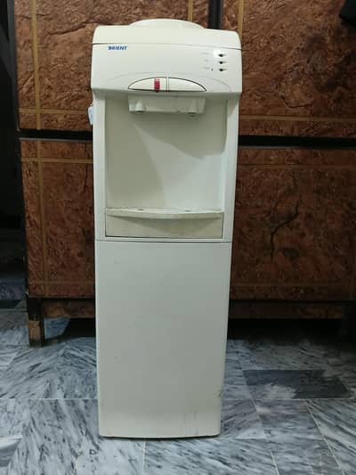 water dispenser