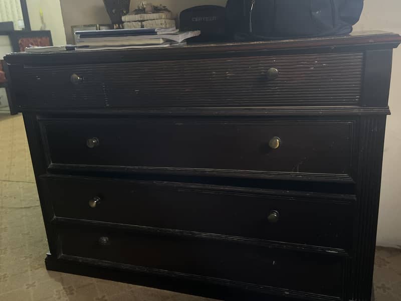 Dreeser and drawer 0