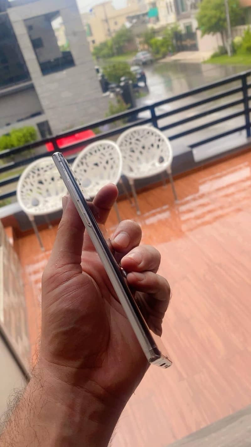 Samsung Mobile Note 10 Plus 1