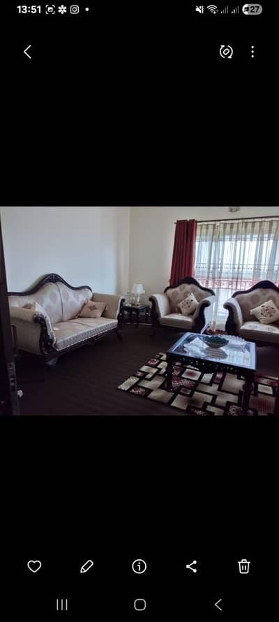 Sofa set