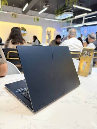 ASUS ZENBOOK