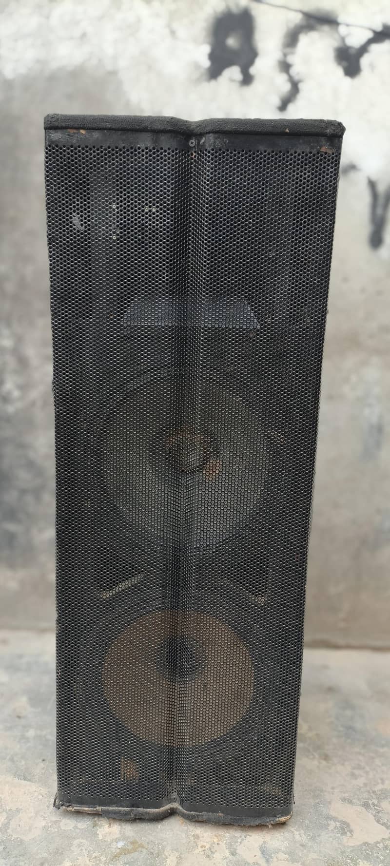 amplifier with speaker 5