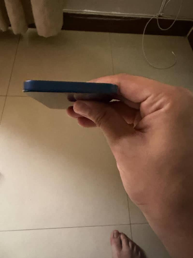 Apple iPhone 12 5