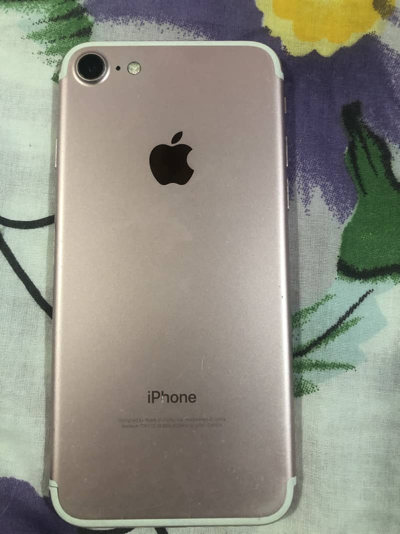 Apple iPhone 7 1