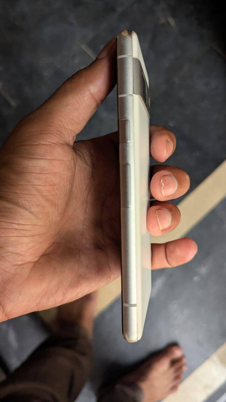 Google Pixel 7a 3