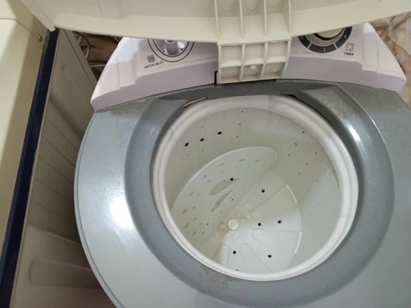 washer & dryer 2