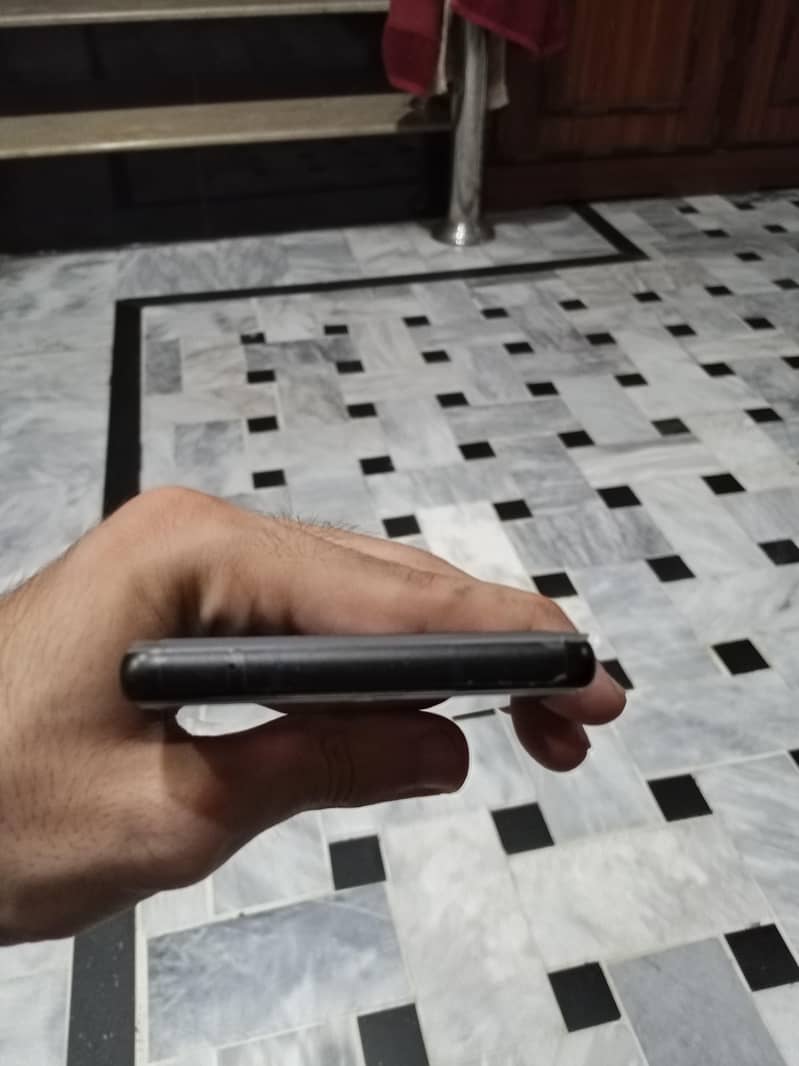 Google Pixel 6a 4