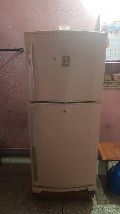 refrigerator want to sale