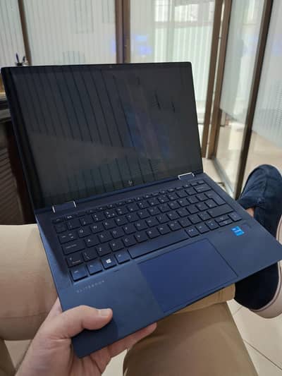 HP Elite Dragonfly G2