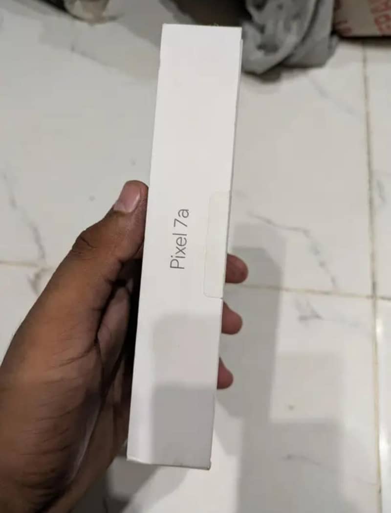 Google Pixel 7a 2