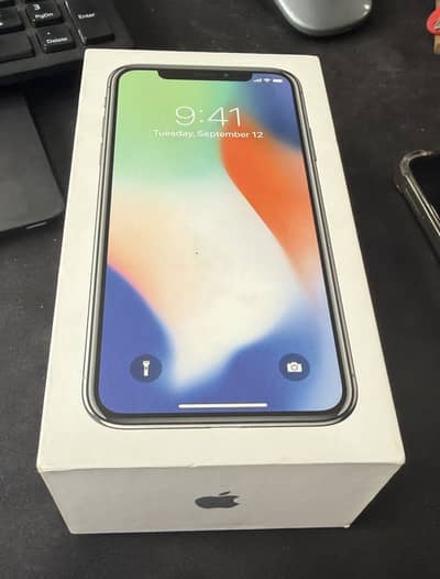 iPhone X 64 Gb PTA Approved