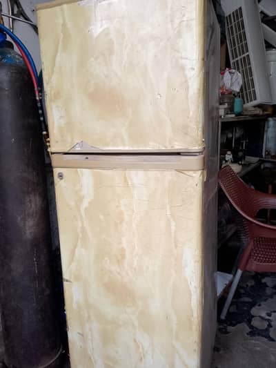Dawlance refrigerator
