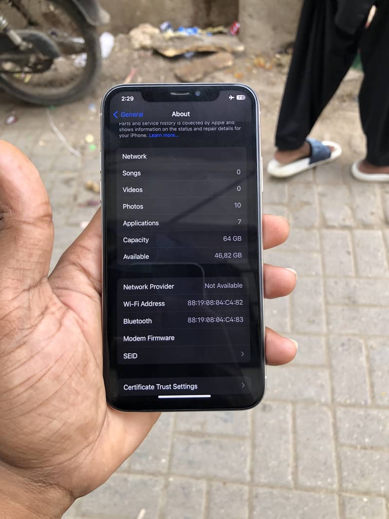 Apple iPhone X 0
