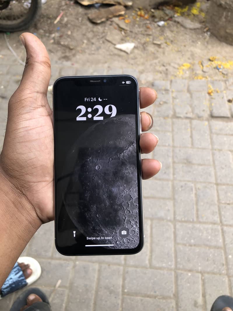 Apple iPhone X 1