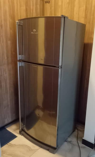 dawlance H zone full size refrigerator for sale