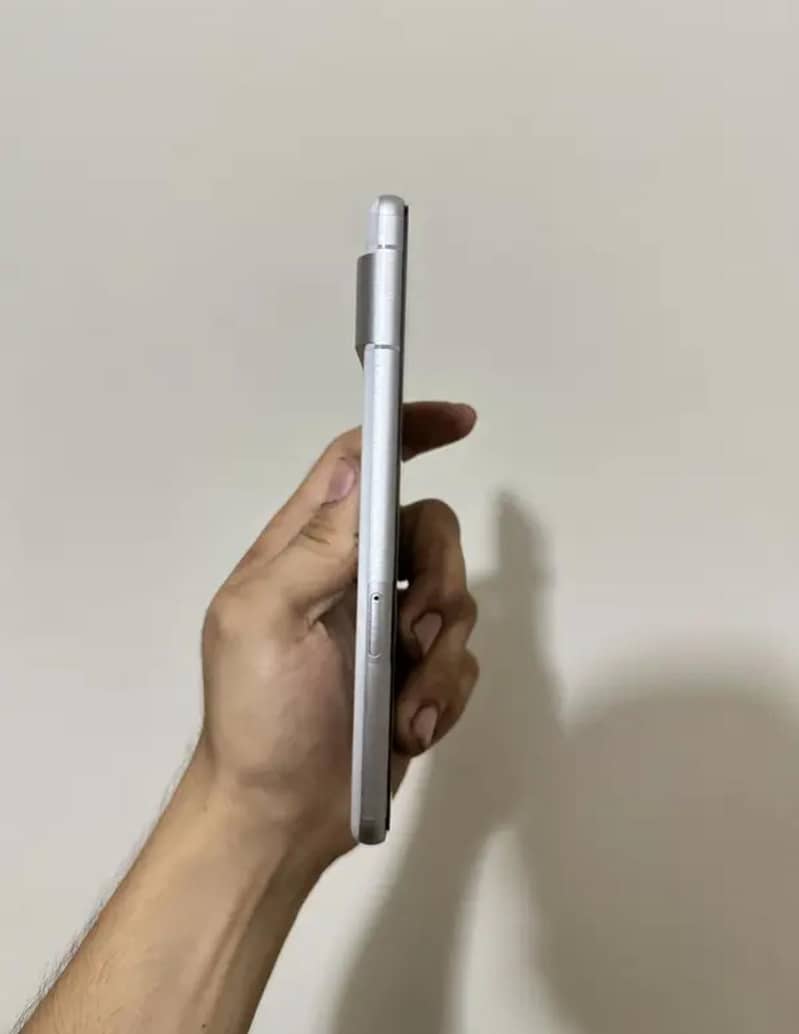 Google Pixel 7 2
