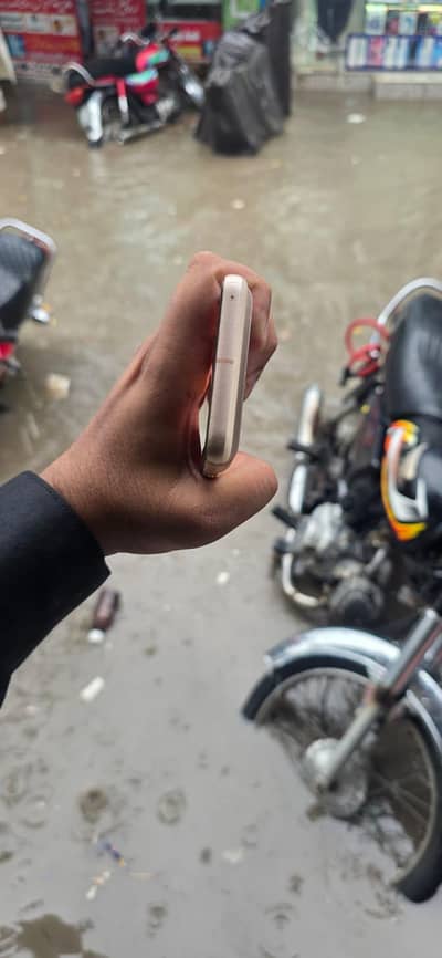 Google Pixel 8