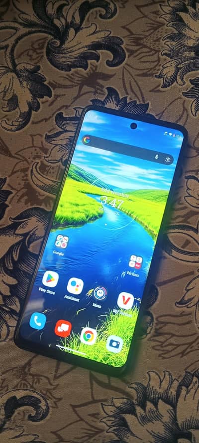 MOTOROLA EDGE 2021 . . .