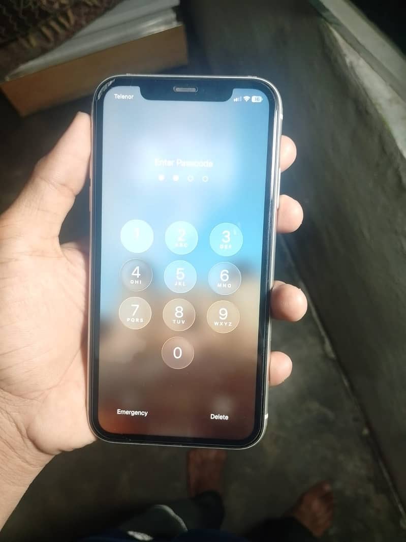 Apple iPhone 11 1