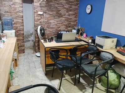 Commercial Office for Sale with Bathroom - 196 sq. ft