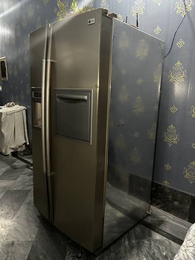 Double door fridge.