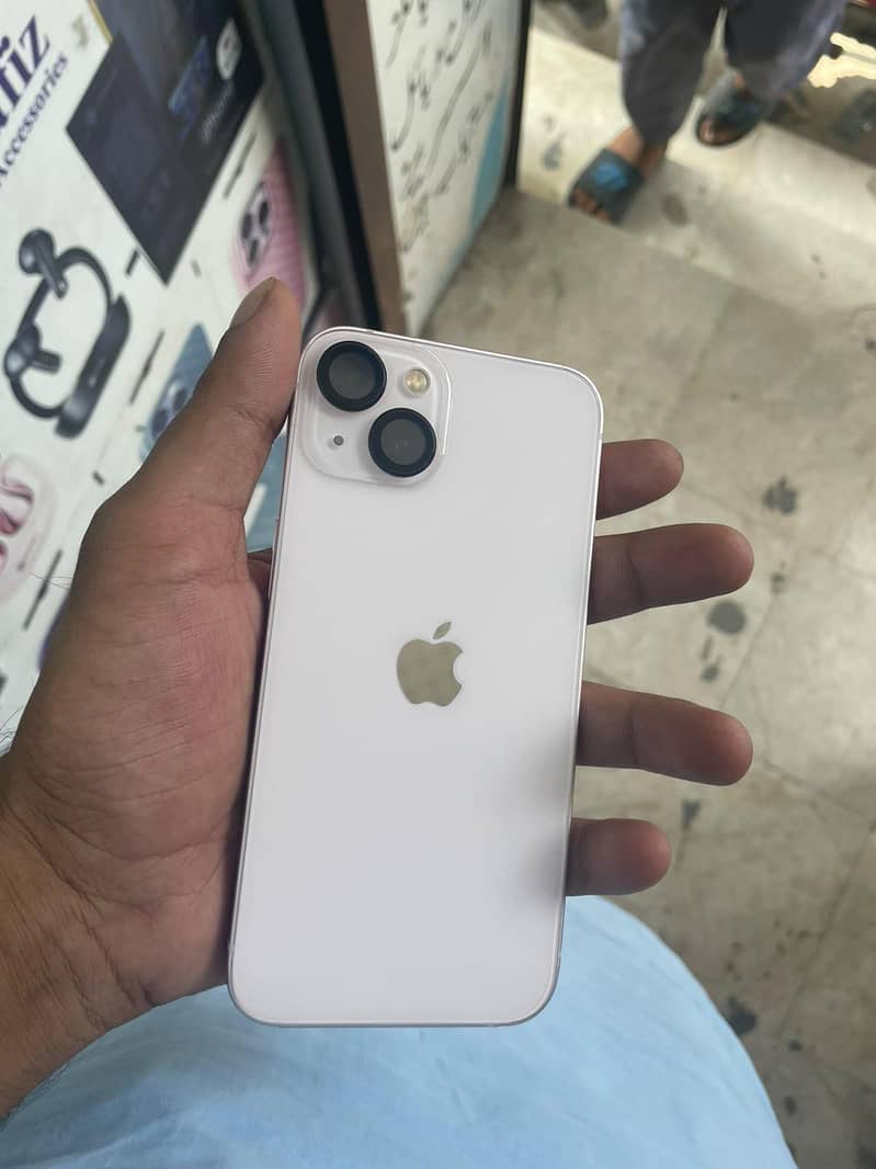 Apple iPhone 13 0