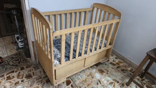 baby cot urgent sale