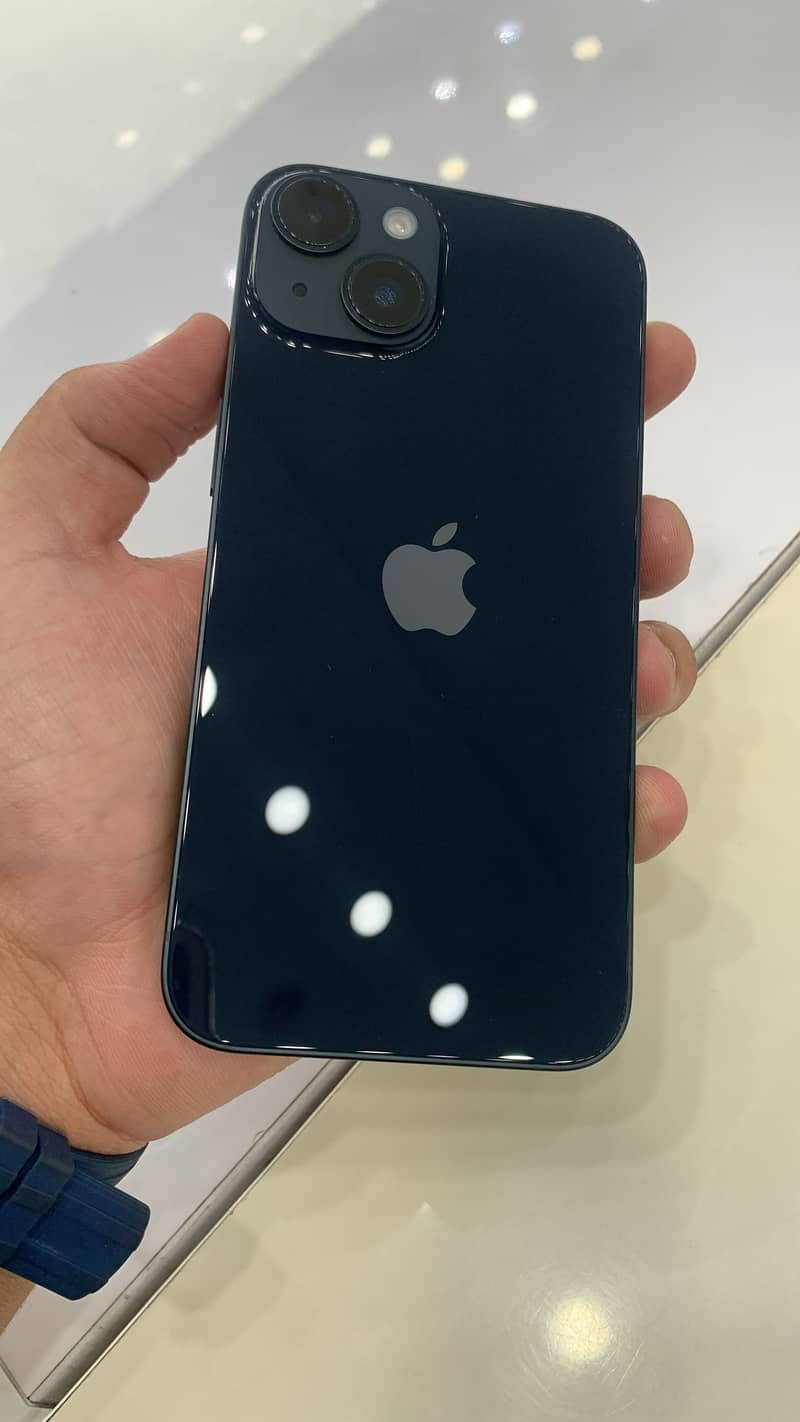 Iphone 13 4