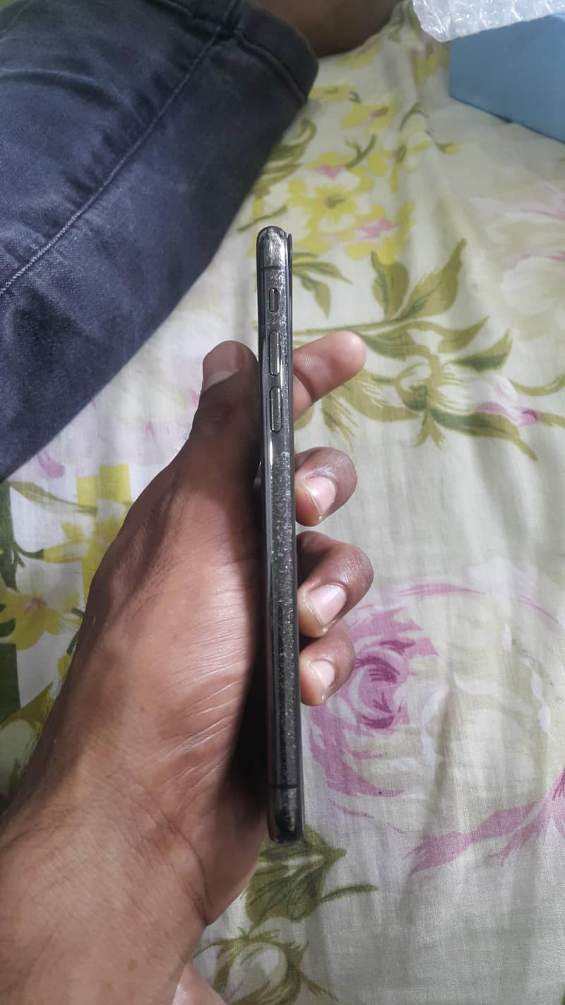 iphone x 3