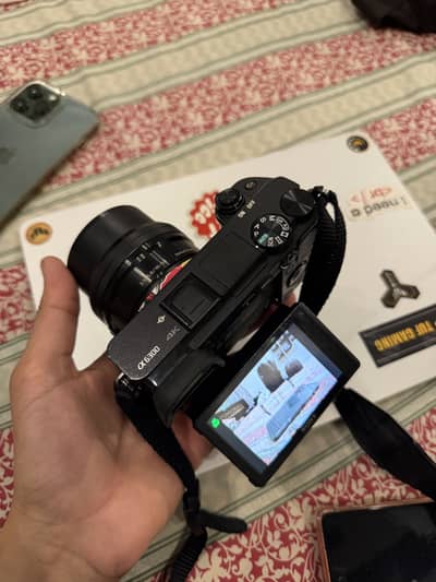 Sony a6300 || Shuttercount: 22,000 || 9.5/10