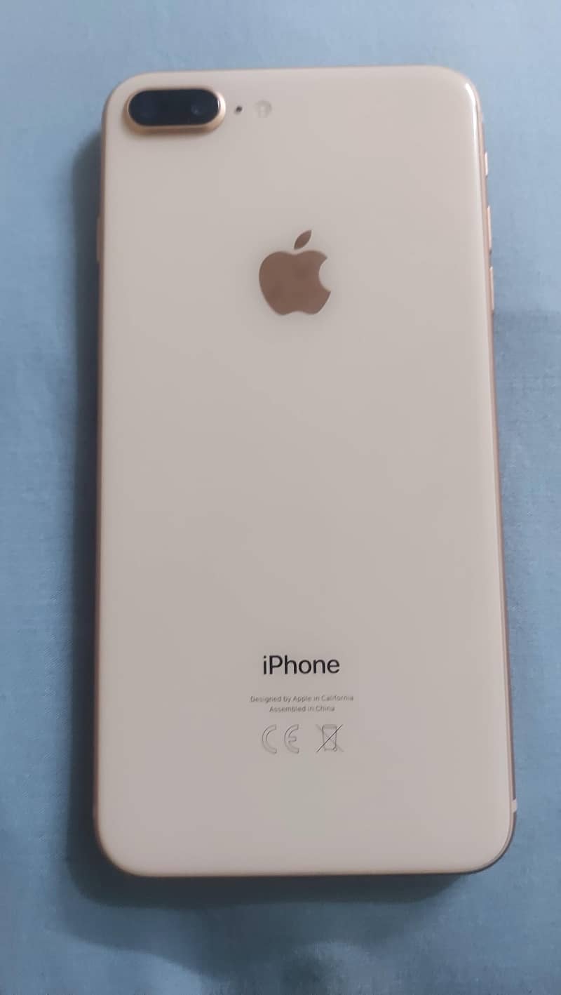 Apple iPhone 8 Plus 1