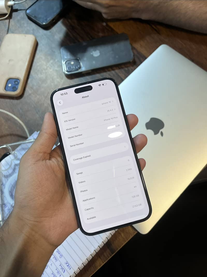 Apple iPhone 16 Plus 2