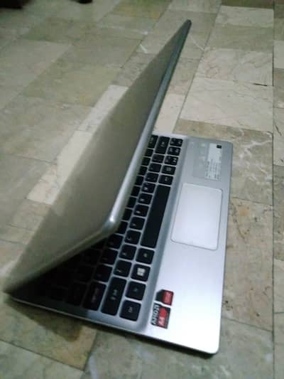 Acer Aspire V5 Touch Exchange iPhone WhatsApp Num #03027153957