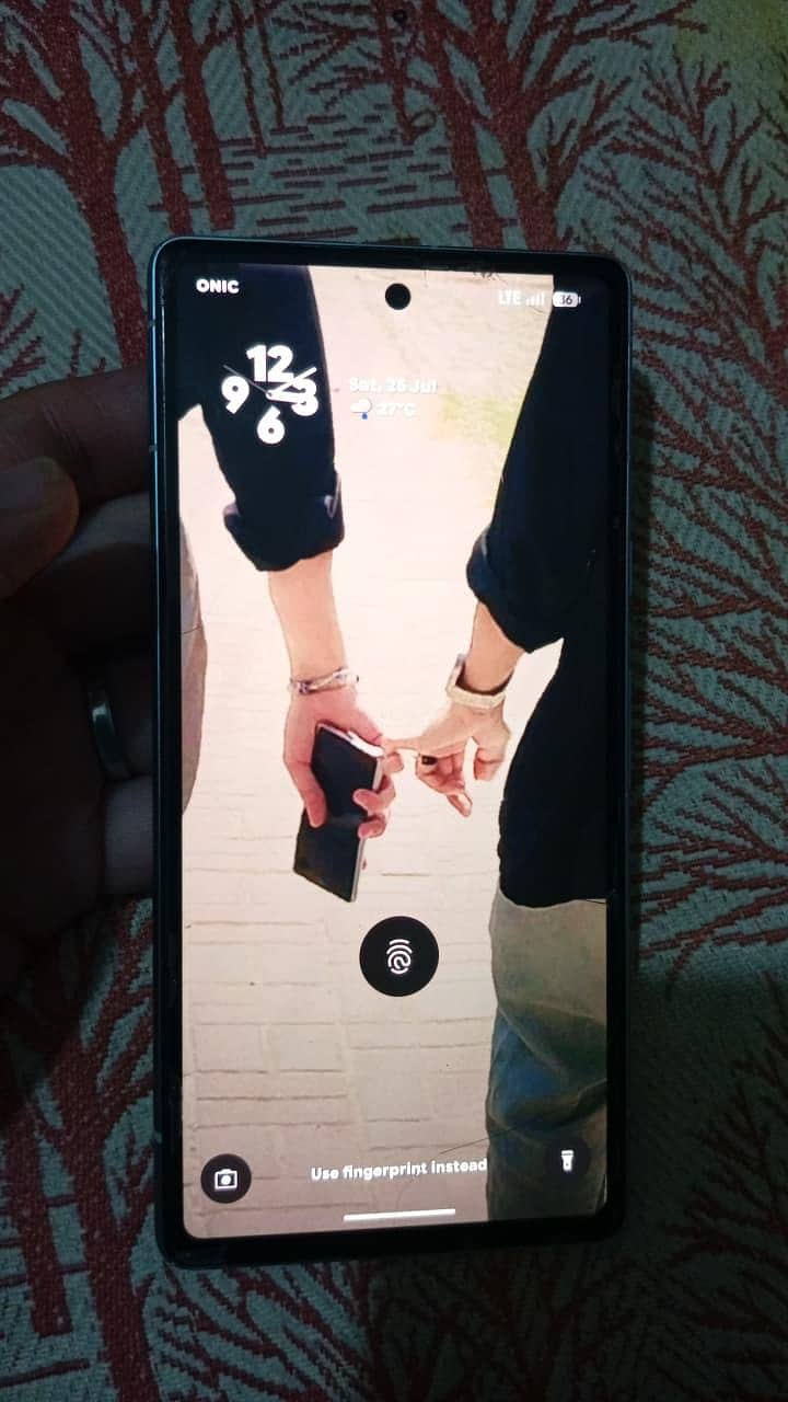 Google Pixel 7a 5