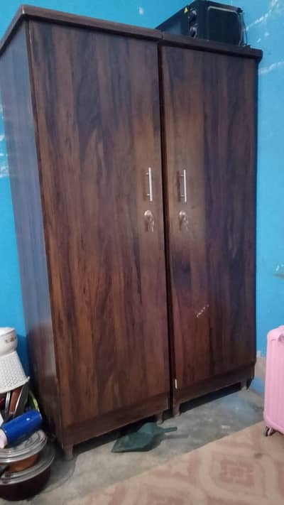 double door wooden cupboard  in perfect condition