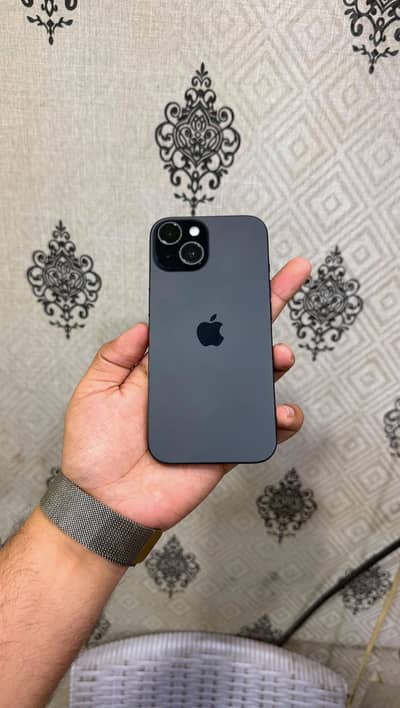 Apple iPhone 15