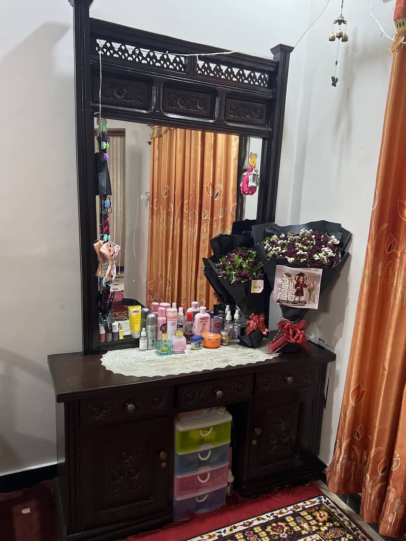 Two single bed with dressing 2