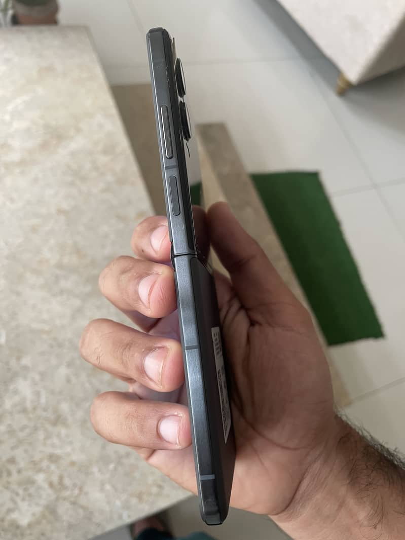 Infinix Zero Flip 4