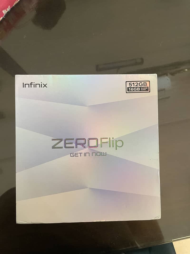 Infinix Zero Flip 2